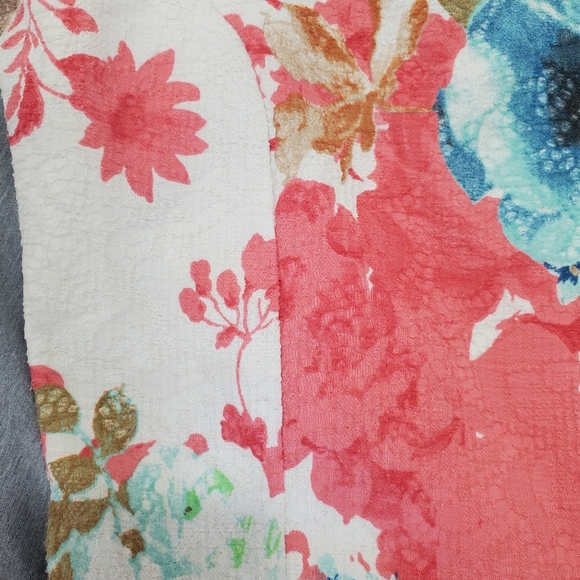 Floral Peplum Dress for woman size‎ small - Picture 8 of 8